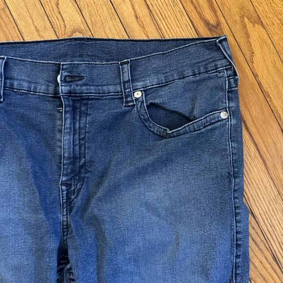 True Religion Mens Jeans, 38x32 - Relaxed Straight "Ricky" - Picture 4 of 16